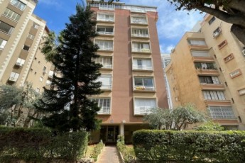 Сдам 4, 5х-комнатную на Shlomo ha-Melekh St 22, Netanya за 6900