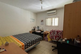 В аренду 4х-комн. на Eliezer Ben-Yehuda 13, Netanya за 4900 ₪