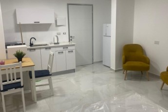 В аренду студия на Shmuel HaNatziv St 20, Netanya за 3600 ₪