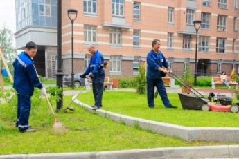 ВАКАНСИЯ: на уборку территории отеля в Нетании