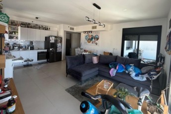 В аренду 3х-комнатная на Israel Zangvill 15, Netanya за 7000 ₪