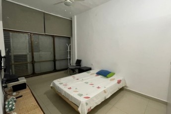 В аренду 2х-комнатная на Sha'ar ha-Emek St 8, Netanya за 3500 ₪